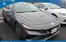 2025 Hyundai Elantra Hybrid Limited