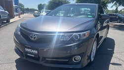 2014 Toyota Camry SE
