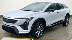 2025 Cadillac OPTIQ Luxury 2