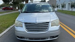 2010 Chrysler Town and Country Touring