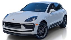 2022 Porsche Macan Base