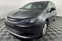 2017 Chrysler Pacifica LX