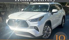 2022 Toyota Highlander Hybrid Platinum