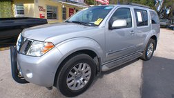 2008 Nissan Pathfinder LE