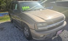 2002 Chevrolet TrailBlazer LS 2WD