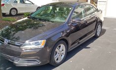2013 Volkswagen Jetta Hybrid SEL Premium