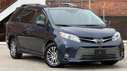 2020 Toyota Sienna XLE