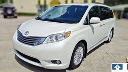2017 Toyota Sienna XLE 8-Passenger