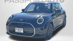2025 MINI Hardtop Cooper S Signature Trim