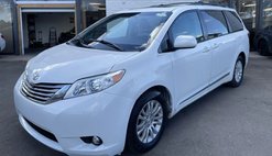 2016 Toyota Sienna XLE