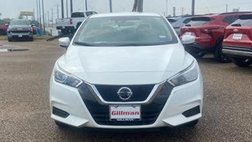 2022 Nissan Versa SV