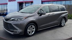 2023 Toyota Sienna Platinum 7-Passenger