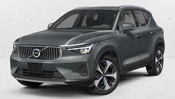 2025 Volvo XC40 B5 Ultra Dark Theme