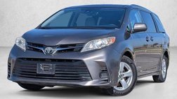 2019 Toyota Sienna LE