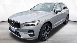 2023 Volvo XC60 B5 Ultimate Bright Theme