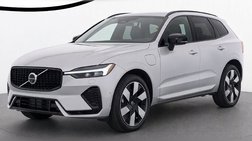 2024 Volvo XC60 Recharge T8 Plus Dark Theme