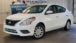 2019 Nissan Versa SV