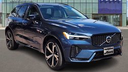 2025 Volvo XC60 B5 Ultra Dark Theme