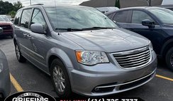 2014 Chrysler Town and Country Touring