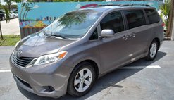 2011 Toyota Sienna LE