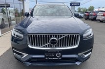 2024 Volvo XC90 Recharge T8 Core Bright Theme