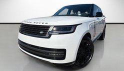 2026 Land Rover Range Rover P530 SE