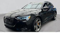 2023 Audi e-tron S quattro Prestige
