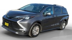2025 Toyota Sienna XLE