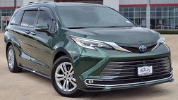 2023 Toyota Sienna Platinum 7-Passenger