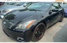 2015 Infiniti Q60 Convertible Standard