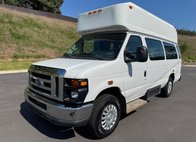 2014 Ford E-Series E-350 SD