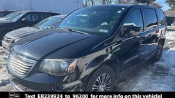 2014 Chrysler Town and Country S