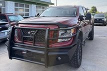 2017 Nissan Titan XD SL