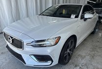 2021 Volvo S60 Recharge T8 Inscription