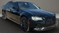 2021 Chrysler 300 Touring
