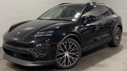 2025 Porsche Macan 4S Electric