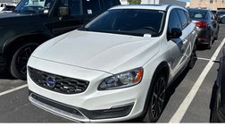 2017 Volvo V60 Cross Country T5 Premier