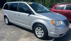 2010 Chrysler Town and Country LX