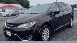 2017 Chrysler Pacifica Touring L FWD