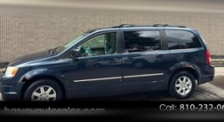 2009 Chrysler Town and Country Touring