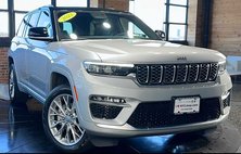 2022 Jeep Grand Cherokee Summit