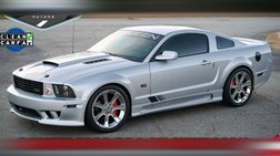 2005 Ford Mustang GT Premium