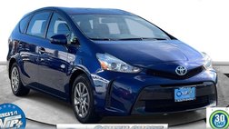 2016 Toyota Prius v Two