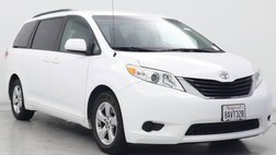 2014 Toyota Sienna LE