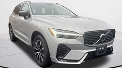 2025 Volvo XC60 B5 Plus Dark Theme