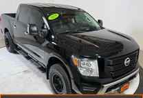 2020 Nissan Titan SV