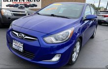 2013 Hyundai Accent SE
