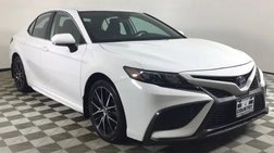 2024 Toyota Camry Hybrid SE