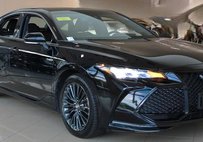 2019 Toyota Avalon Hybrid XSE