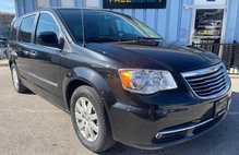 2015 Chrysler Town and Country Touring